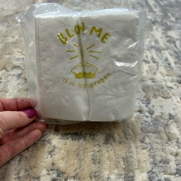 NEW Bulk Funny Blow Me It’s My Birthday Cocktail Party Napkins - Picture 2 of 6